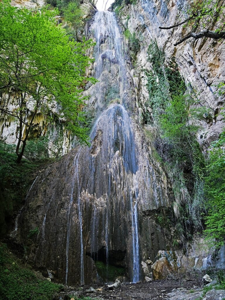 waterfalls of the Valle Delle Ferriere