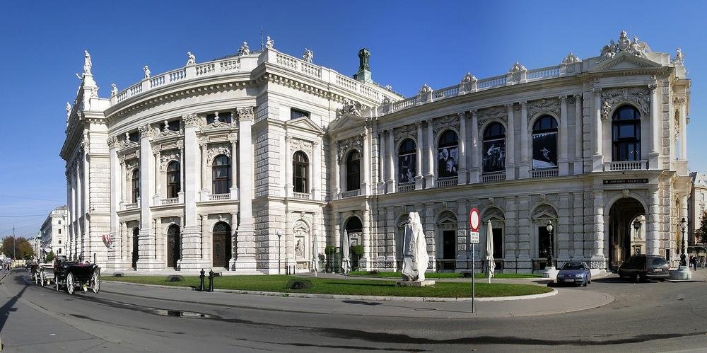 Watch a performance at the National Theatre Austria