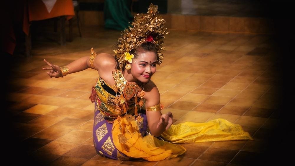 Watch a Legong dance performance